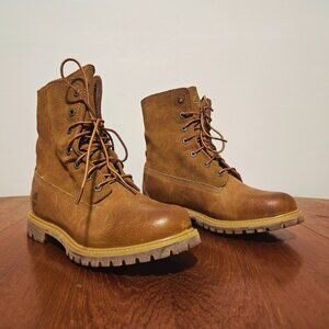 TIMBERLAND HIKING BOOT